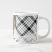 ウィンターアットウエストヒルズファーム2黒い馬 ジャンボコーヒーマグカップ (右)