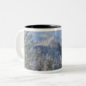 ウィンターインイエローストーン国立公園ワイオミング ツートーンマグカップ (正面左)