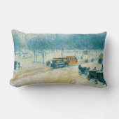 ウィンターインユニオンスクエアby Frederick Childe Hasssam ランバークッション (正面)