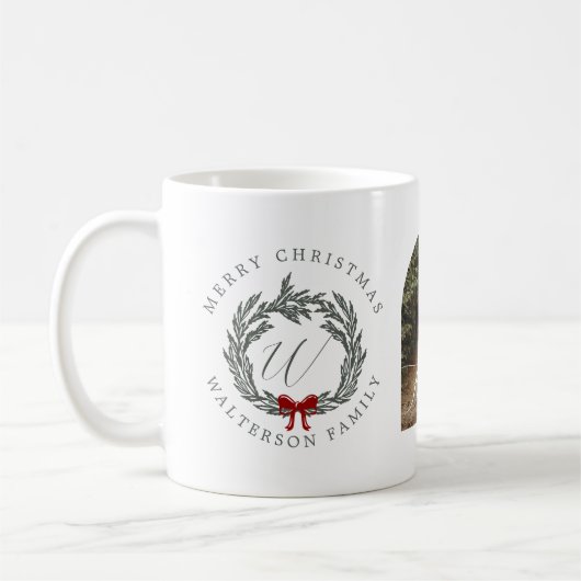 ウィンターエレガントガーランドリースモノグラムアーチ写真 コーヒーマグカップ (左)