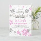 ウィンターオネダーランド誕生日招待状ピンクホワイト 招待状 (スタンド正面)