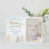 ウィンターオンダーランド最初の誕生日パーティースノーフレーク 招待状 (スタンド正面)