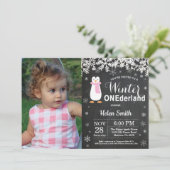 ウィンターオンデーランドペンギン女の子1歳誕生日 招待状 (スタンド正面)