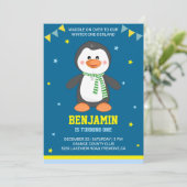 ウィンターオンデーランド かわいいペンギン 1歳の誕生日招待状 招待状 (スタンド正面)