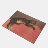 ウィンターキャットオンクッションヴィンテージキャットポートレート ドアマット (アングル)