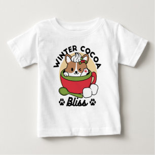 ウィンターココアブリス – 可愛い犬inマグカップデザイン ベビーTシャツ