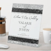 ウィンターシルバーとブラックグリッター結婚の歓迎 台座サイン (インサイチュ)