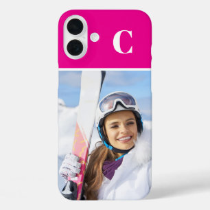 ウィンタースポーツの写真のモノグラム ホットピンク iPhone 16 PLUSケース