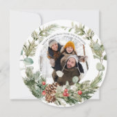 ウィンターパインベリーリースラウンドフォトホリデーカード シーズンカード (正面)