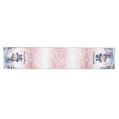 ウィンターフォレスト雪だるまクリスマス | ピンク ミディアムテーブルランナー (横)