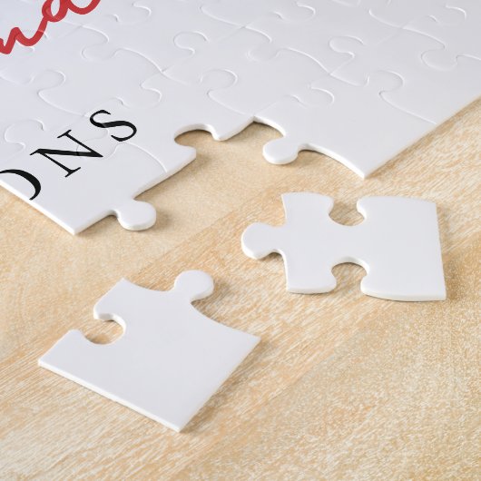 ウィンターホリデーレッドトラッククリスマスファミリー名 ジグソーパズル (側面)