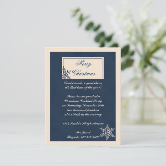 ウィンターホワイトとネービーブルーのスノーフレーククリスマス 招待状 (スタンド正面)