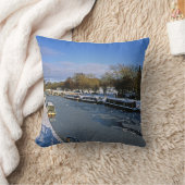 ウィンターマククレスフィールドカナルチェシャーイングランド クッション (ブランケット)