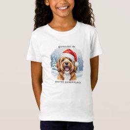 ウィンターランドで吠える犬 クリスマス Tシャツ