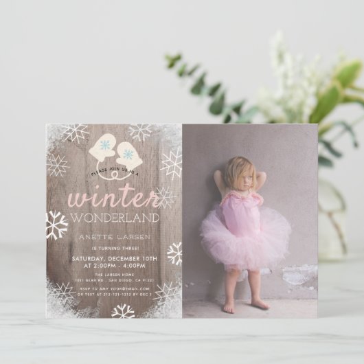 ウィンターワンダーランドガールフォト誕生日招待状 招待状 (スタンド正面)