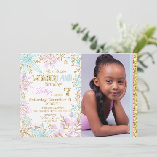 ウィンターワンダーランドスノーフレークスパークル誕生日 招待状 (スタンド正面)