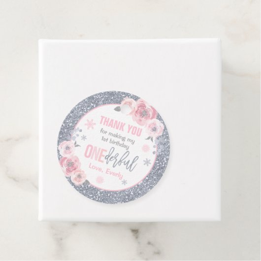 ウィンターワンダーランドピンク&シルバー誕生日デコール フェイバータグ (インサイチュ)