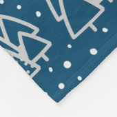 ウィンターワンダーランドホリデーパターンとモノグラム フリースブランケット (角)