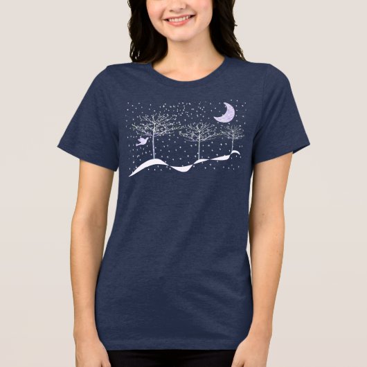 ウィンターワンダーランドホリデーフォレストの木と雪 トライブレンドＴシャツ (正面)