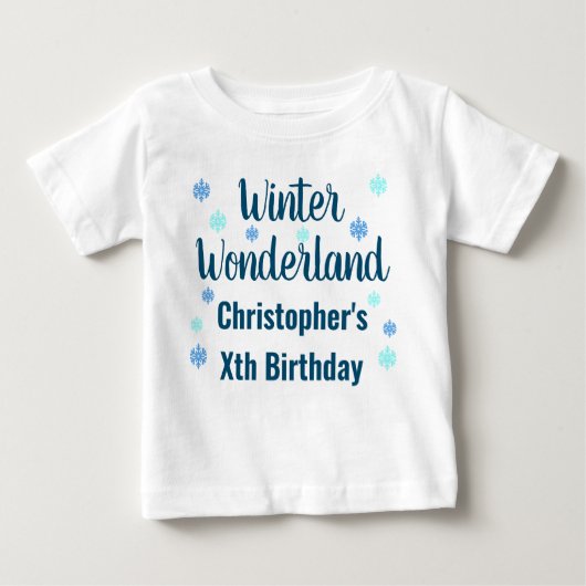 ウィンターワンダーランド誕生日ベビーTシャツ ベビーTシャツ (正面)