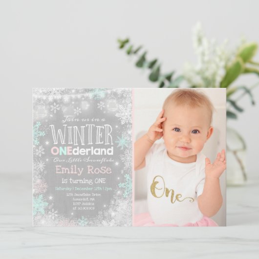 ウィンターワンダーランド誕生日招待状ピンクミント 招待状 (スタンド正面)