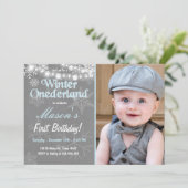 ウィンター ワンダーランドの誕生日パーティー招待状 男の子ブルー 招待状 (スタンド正面)