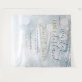 ウィンター・ワンダーランド1歳の誕生日 青と金 タペストリー (正面(横))