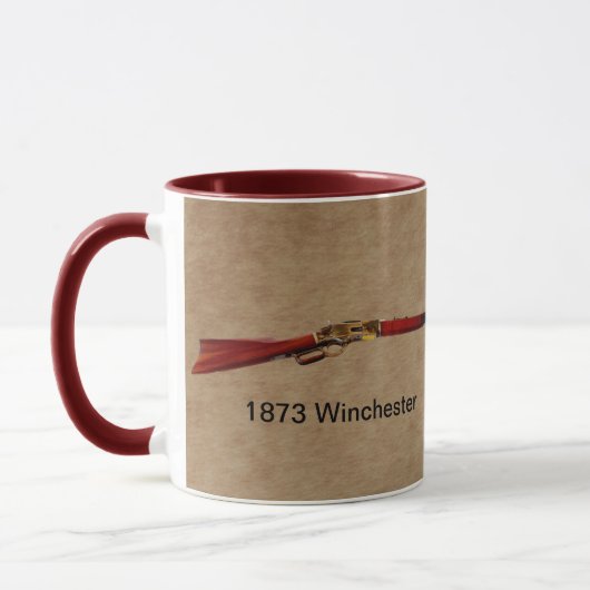 ウィンチェスターのパーソナライズな1873年のマグ マグカップ (左)