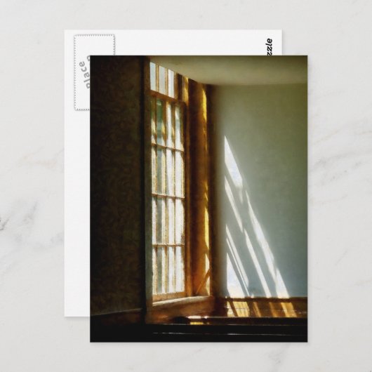 ウィンドウを通るSunストリーミング ポストカード (正面/裏面)