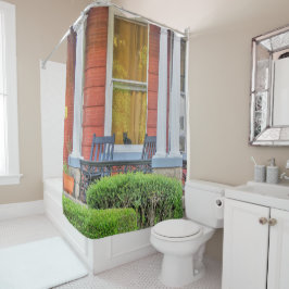 ウィンドウ内の猫 シャワーカーテン