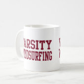 ウィンドサーフィンをしている学校代表 コーヒーマグカップ (正面左)