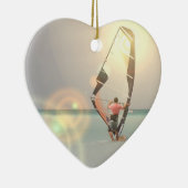 ウィンドサーフィンをするスポーツのオーナメント セラミックオーナメント (右)