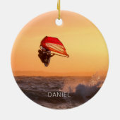 ウィンドサーフィンアットサンセットサーファーサーボーディング セラミックオーナメント (裏面)