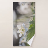 ウィンドフラワー自然写真 バスタオル (バスタオル)