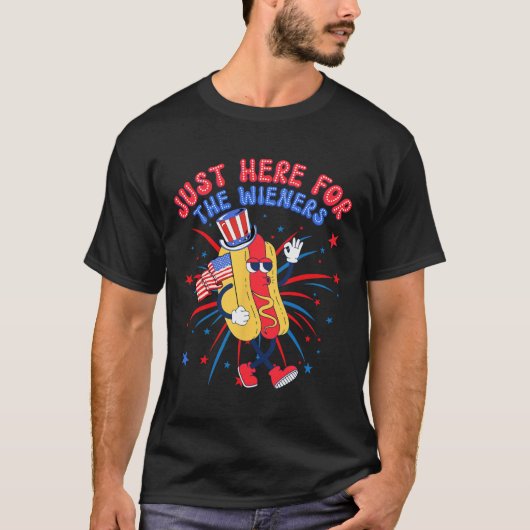 ウィンナー目当てで来た Hot Dog 7月4日 Tシャツ (正面)