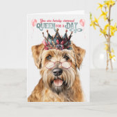 ウィートテリアードグクイーンデイおもしろい誕生日 カード (黄色い花)