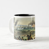 ウィーンの包囲、1848年10月28日 ツートーンマグカップ (正面左)