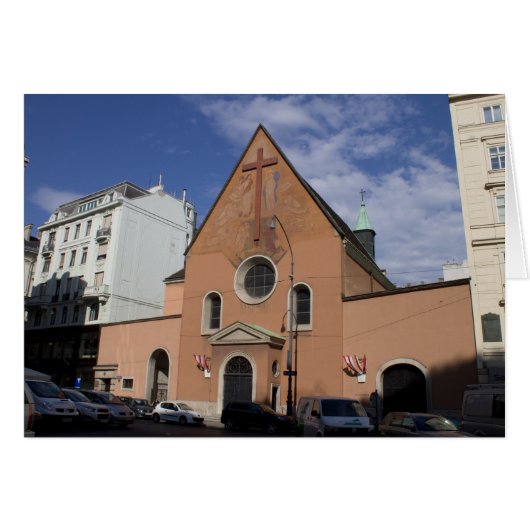 ウィーンエステライヒ・カプツィンキルシュ (正面横)