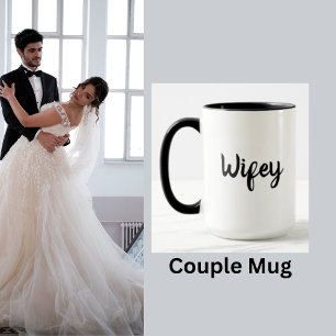 ウィー結婚イのハネムーンカップルのマグカップ マグカップ