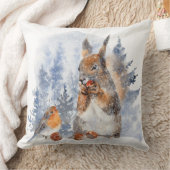 ウイスカラーのヨーロッパリスと鳥の冬のシーン クッション (ブランケット)