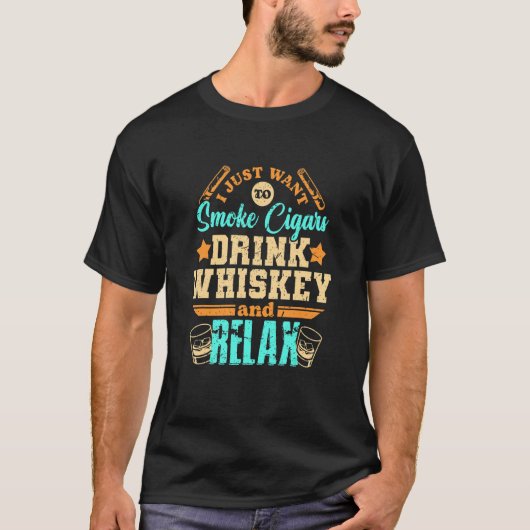 ウイスキーを飲みリラックス酒ウイスキーを飲む Tシャツ (正面)