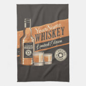 ウイスキーパーソナライズされたリキュールボトルウェスタンバー キッチンタオル (縦)