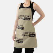 ウイスキー引用文おもしろいアルコールことわざギフト エプロン (インサイチュ)