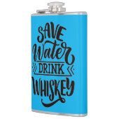 ウイスキ救ーを飲む フラスク (左)