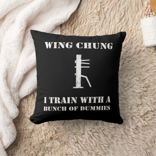 ウイングチュン木製ダミートレーナーおもしろいことわざデザイン クッション (ブランケット)