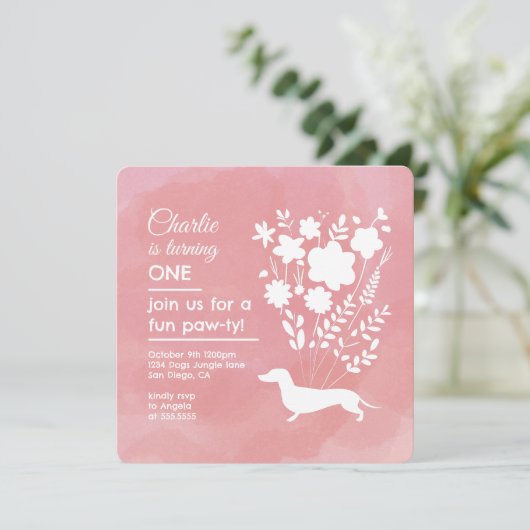 ウインナソーセージ誕生日ガールポーティかわいい子犬 招待状 (スタンド正面)