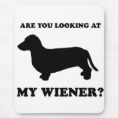 ウインナー犬のティー- "見て下さい私のウインナー"を マウスパッド (正面)