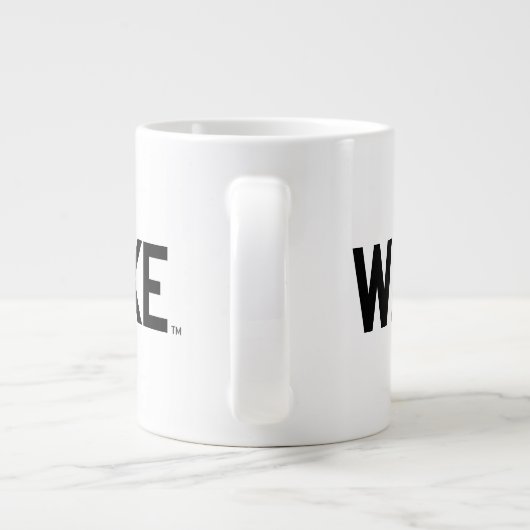 ウェイクフォレスト大学 |ワードマークのスリープ解除 ジャンボコーヒーマグカップ (裏面)