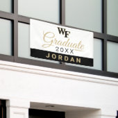 ウェイクフォレスト大学 | WF 横断幕 (ビルの外側)