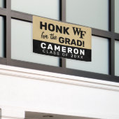 ウェイクフォレスト大学 | WF 横断幕 (ビルの外側)